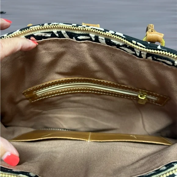 Sseko Kawa Convertible Canvas & Leather Bag - Picture 5 of 8